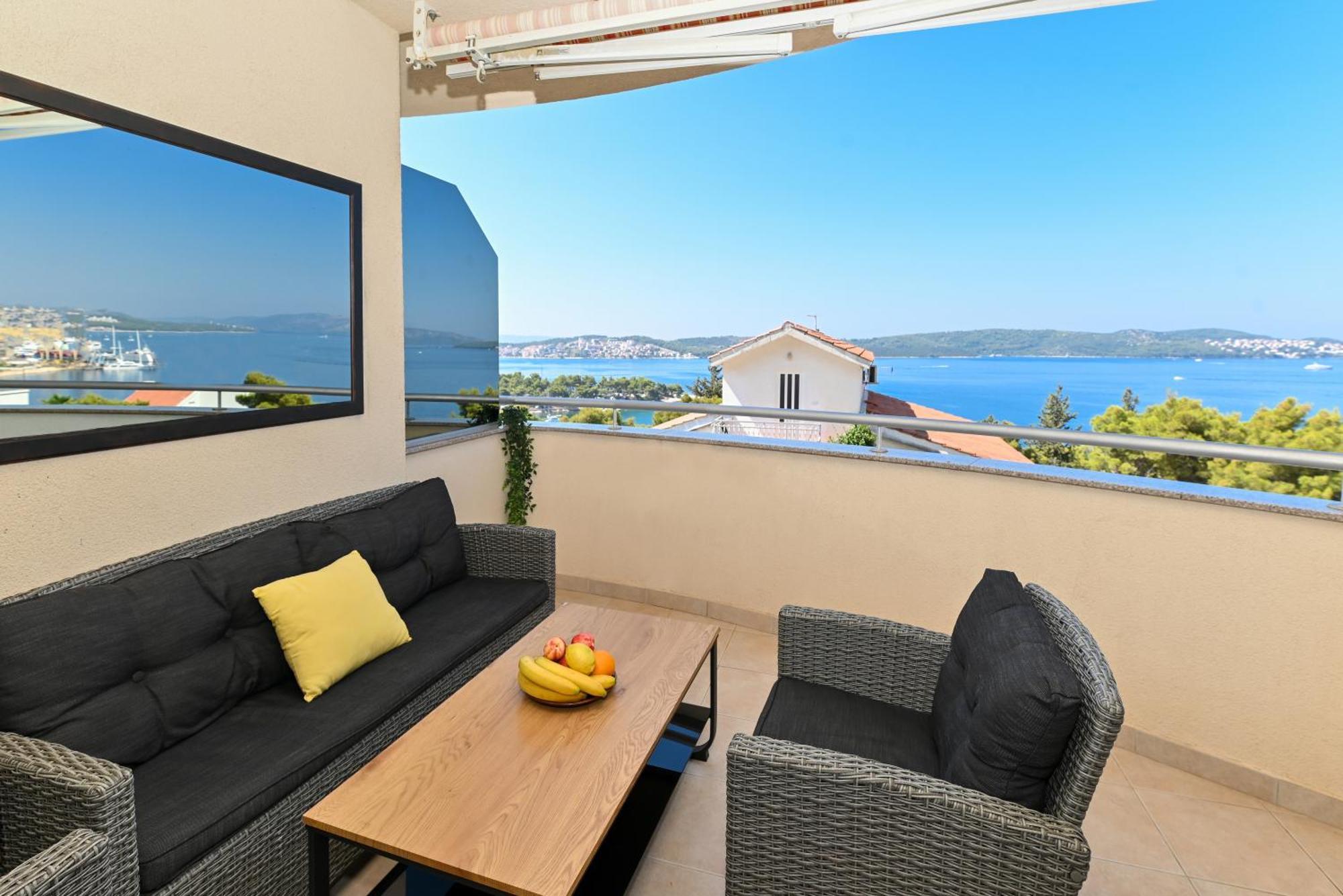 Sunny Place With Sea View โตรกีร์ ภายนอก รูปภาพ